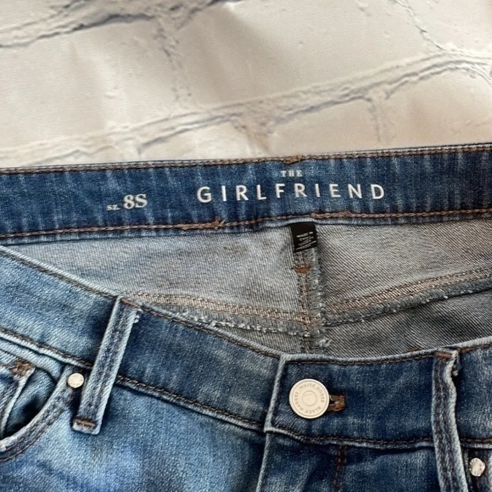 White House Black Market Girlfriend jeans -size 8S - Picture 13 of 14